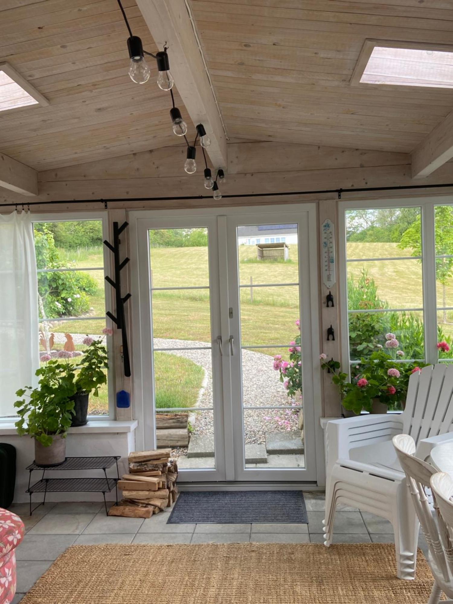 Blomstertantens Hus Треллеборг Экстерьер фото