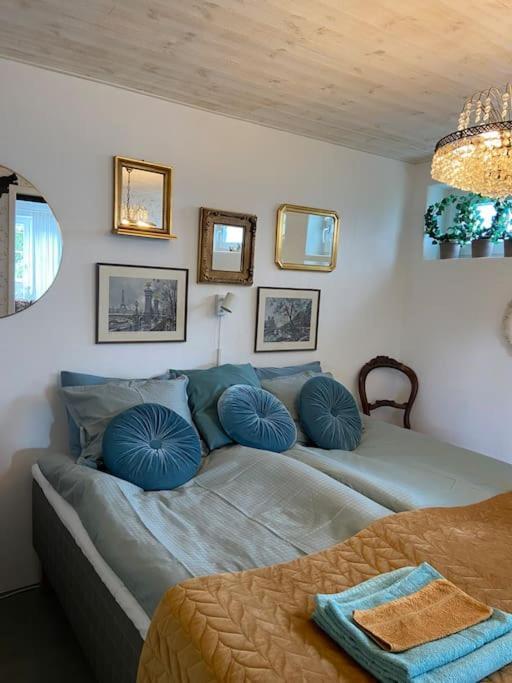 Blomstertantens Hus Треллеборг Экстерьер фото